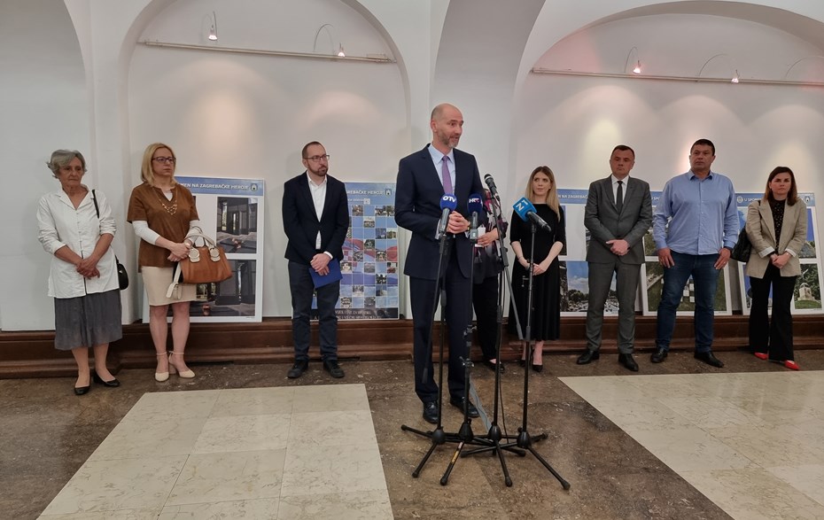OTVORENJE IZLOŽBE "HRVATSKI BRANITELJI I STRADALNICI 30 GODINA U ZAJEDNIŠTVU"